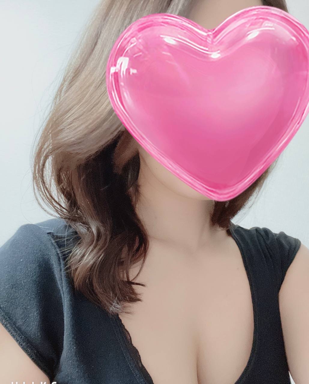 まい（34）