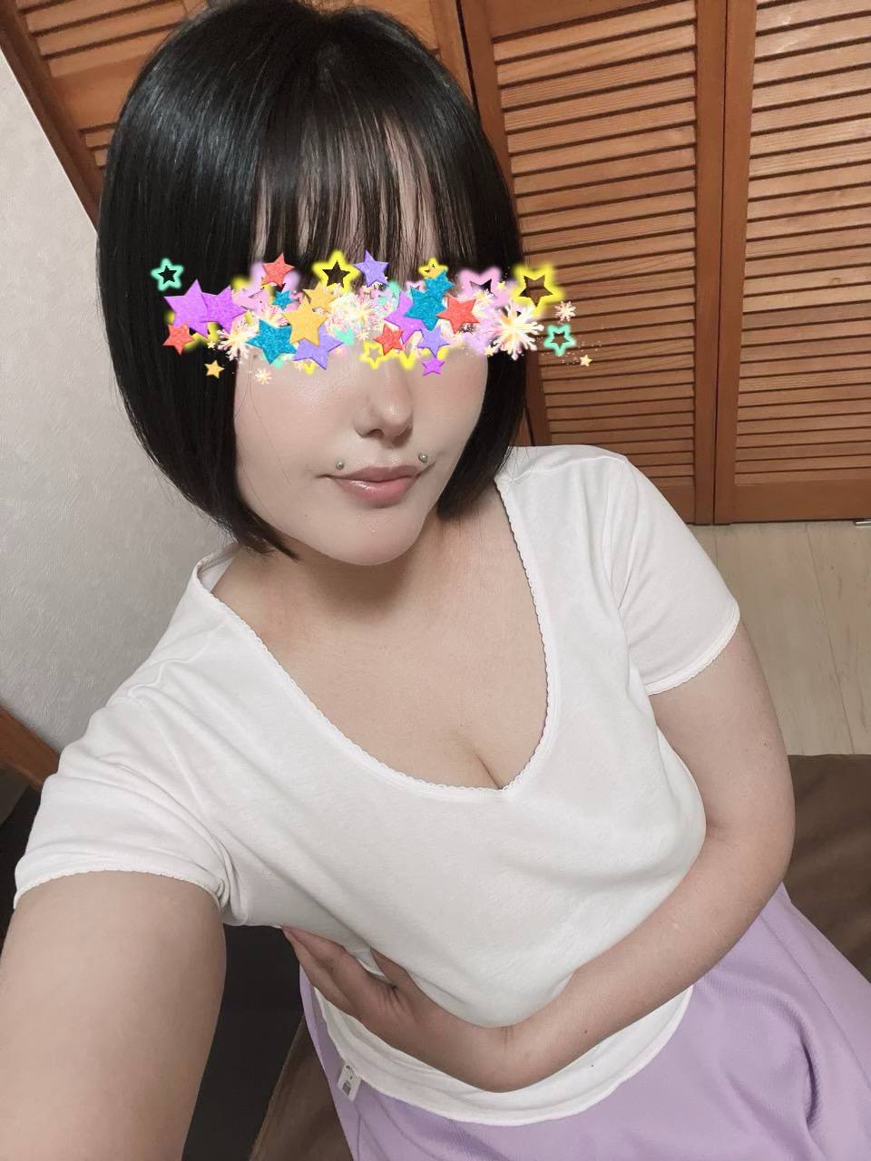 れい(31)